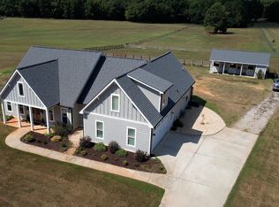 3861 Brownwood Rd, Madison, GA 30650