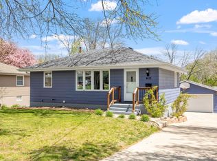 4113 54th St, Des Moines, IA 50310