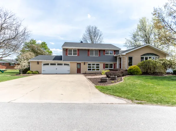1316 Parkview Dr, Clearfield, PA 16830