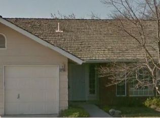 2718 Stratford Ct, Hanford, CA 93230