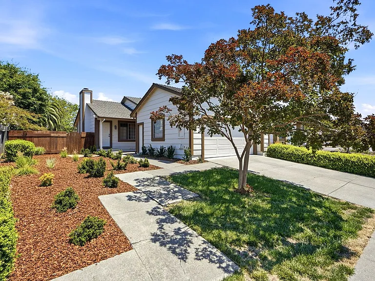 1775 Northstar Dr — Photo 30