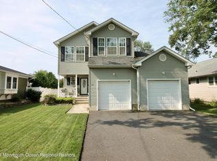 30 Ellis St, Freehold, NJ 07728