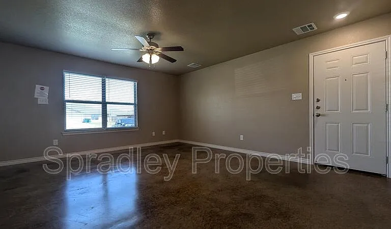 1526 Vani Ct — Photo 6