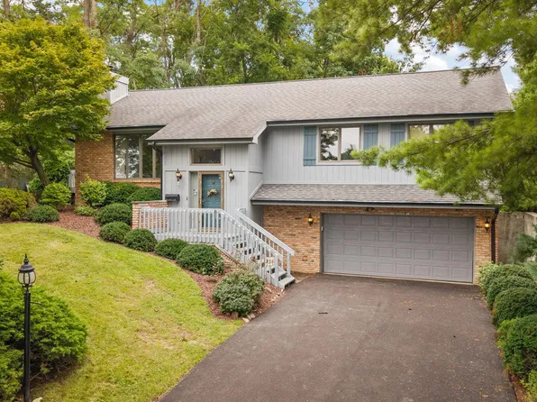353 Devon Rd, Valparaiso, IN 46385