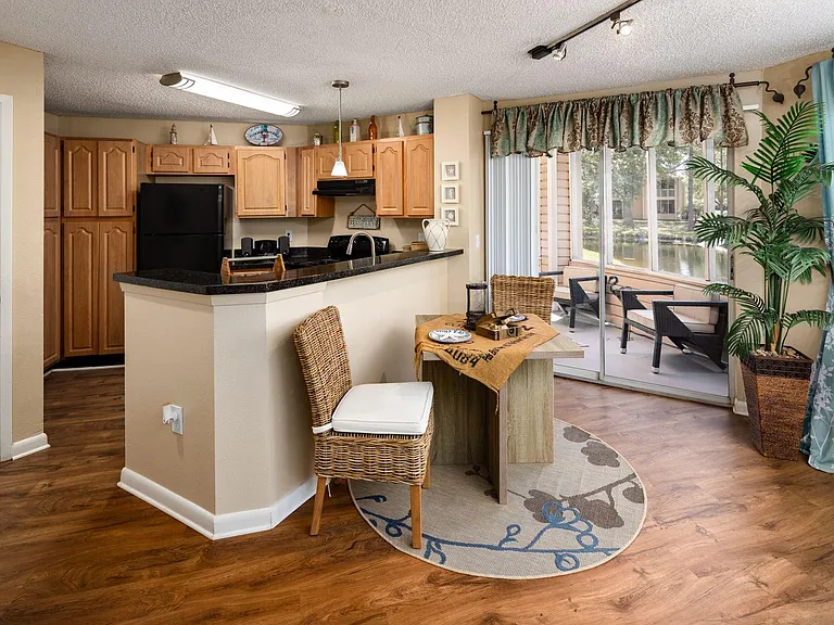 Sun Chase Apartment Homes — Photo 3