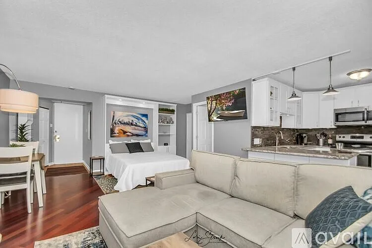 1340 N Dearborn St #5F — Photo 11