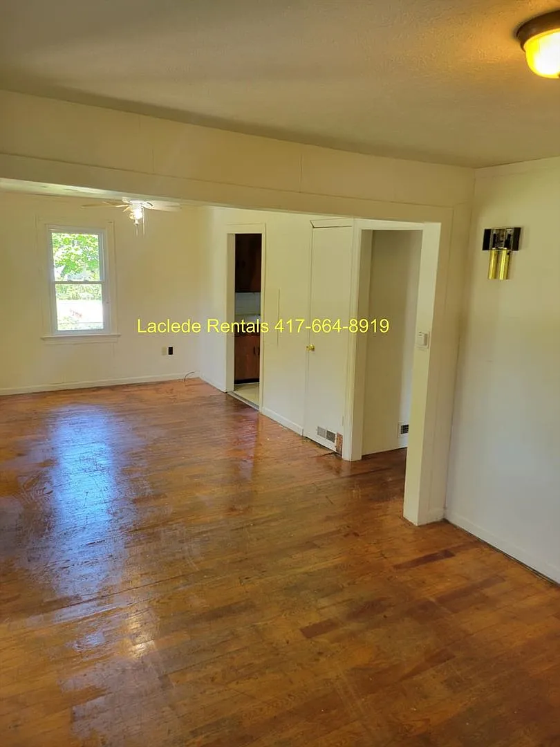 3 Bedroom 1 Bathroom House For Rent — Photo 2
