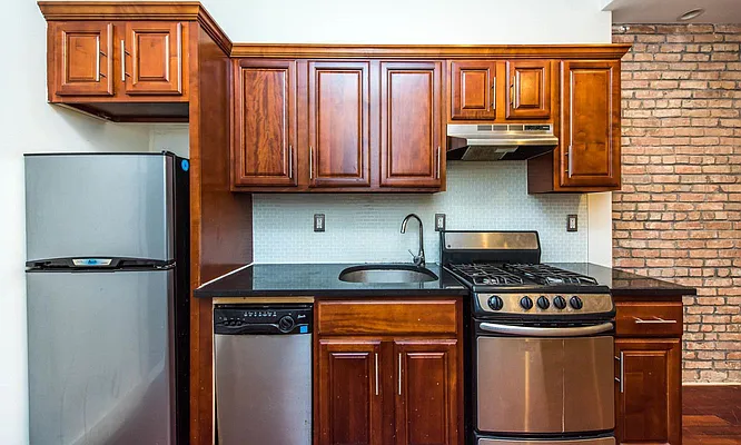 Rented by Nooklyn NYC LLC | media 14