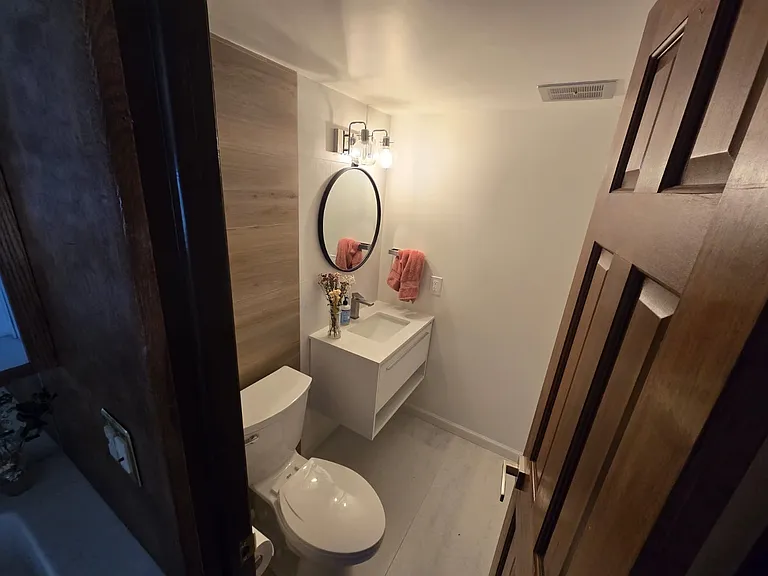 powder room