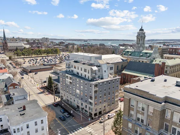 21 Chestnut Street #305, Portland, ME 04101