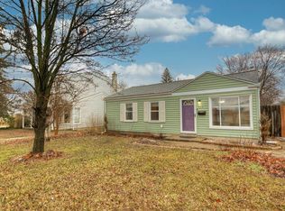 848 Venoy Rd, Garden City, MI 48135