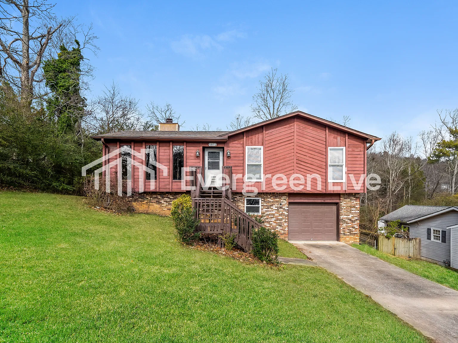 3 bed, 2.0 bath, 1704 sqft, $1,245 — Photo 1