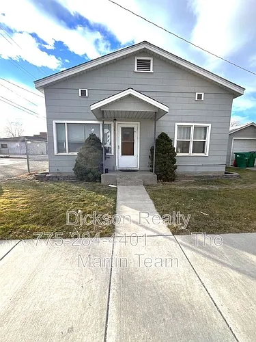241 5th St Photo 1