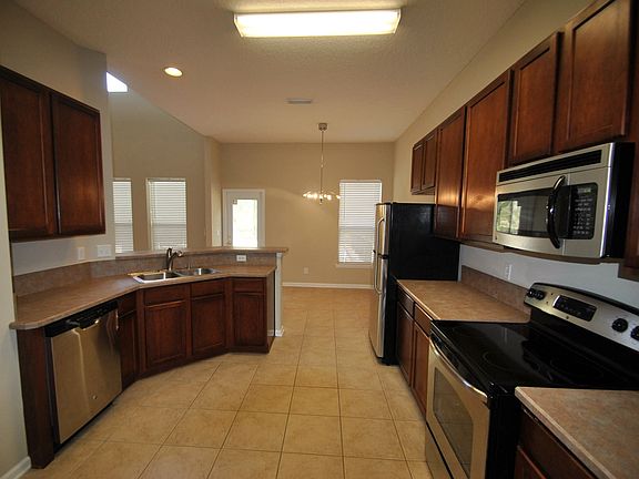 2nd image of 1520 Harvest Cove Dr