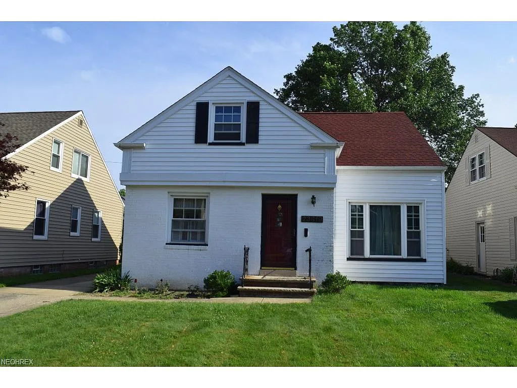 23819 E Baintree Rd photo 1