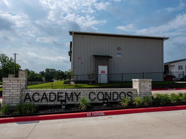 1326 Prairie Dr #811, Bryan, TX 77803
