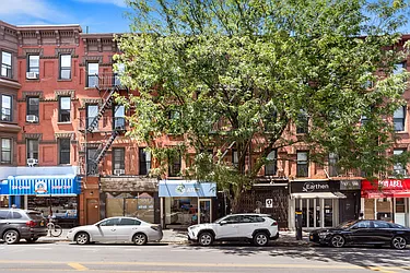 Rented by Safdie Realty Group