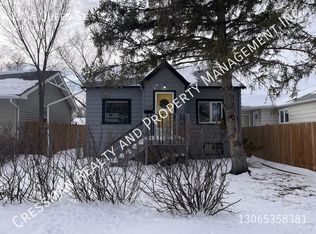 1336 Queen St, Regina, SK S4T 4B6