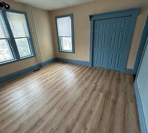 5th image of 618 Neponset St #1