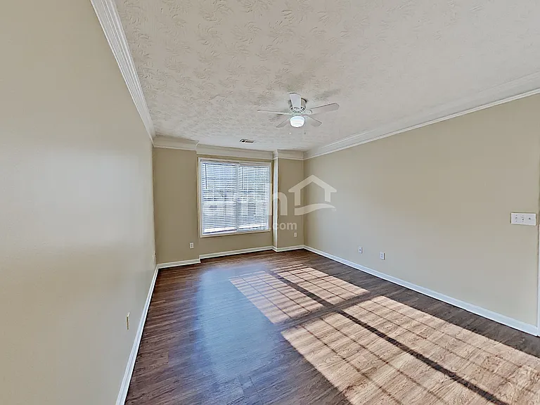 2319 Clipper Ln — Photo 13