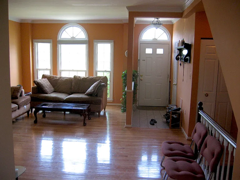 13236 Grand Junction Dr — Photo 2
