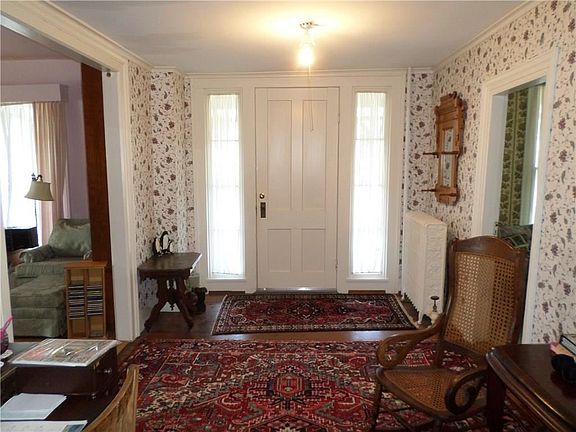 3rd image of 46 Main St