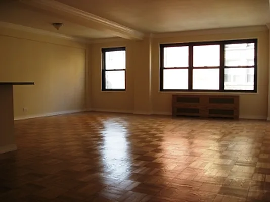 Sold by MNS | media 19