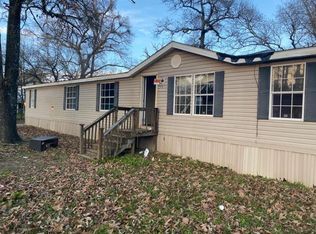 211 Shoemaker Rd, Shepherd, TX 77371