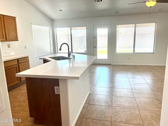 4th image of 1351 W LARK Drive