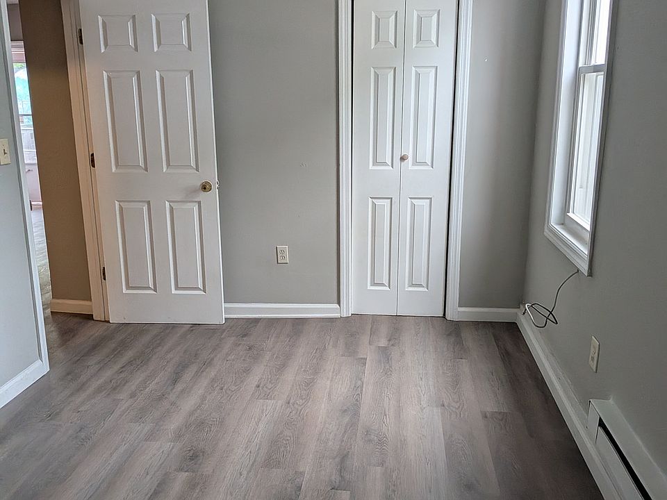 1st image of 1423 Drexel Ave Unit B