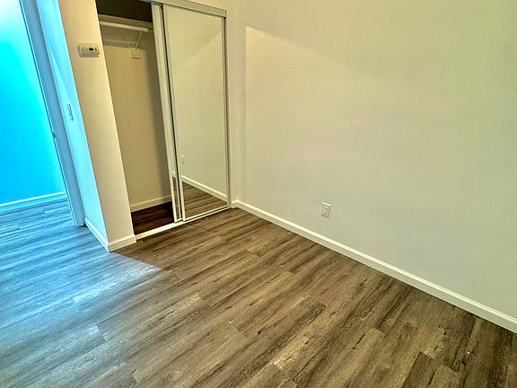 4th image of 6516 Osler St #1/2