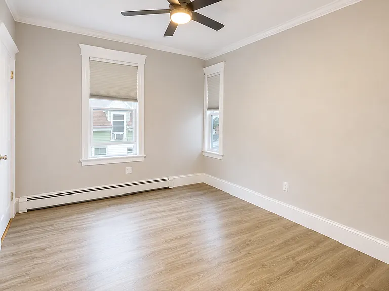 9 Trinity Ave #2 — Photo 6