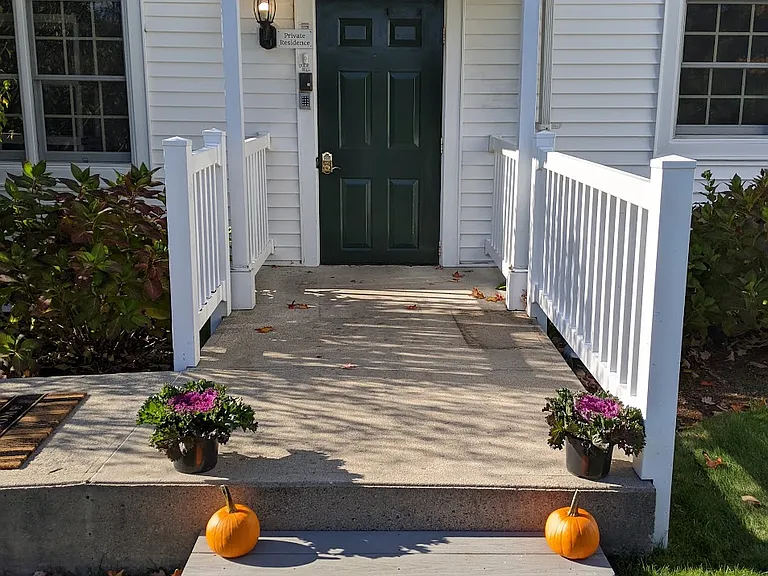 123 Dakin Rd — Photo 3
