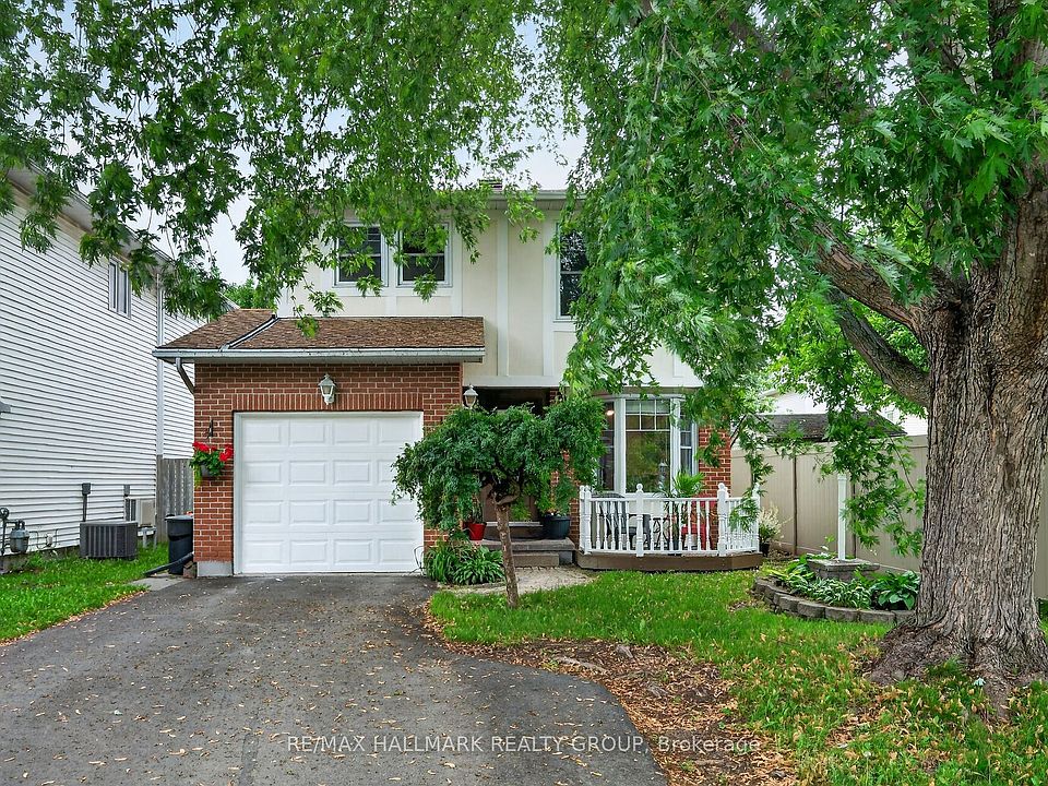 1st image of 4 Gowrie Dr