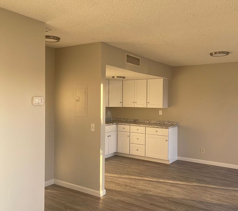 Kenmar Apartments 2351 McCulloch Blvd N Lake Havasu City, AZ Zillow