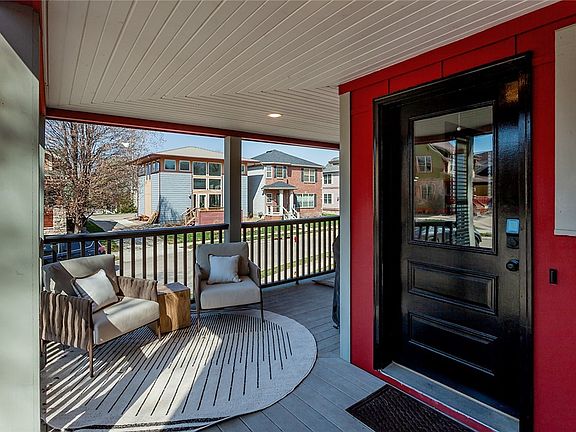 4th image of 8434 Long Meadow Ln