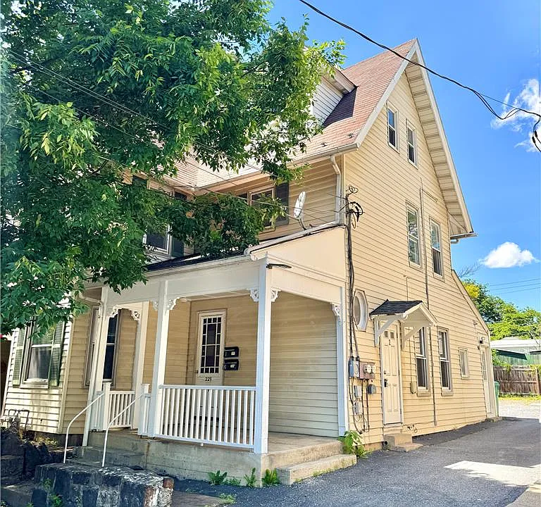 229 E Union Blvd #2
