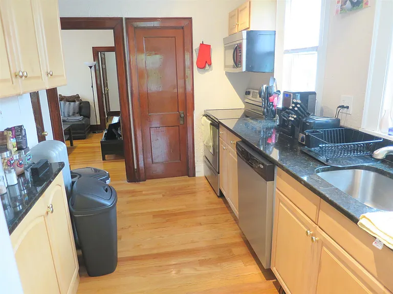 14 Chandler St #3 — Photo 13