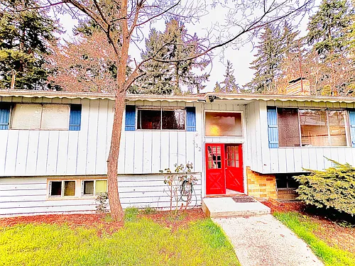 332 NE 175th St Photo 1