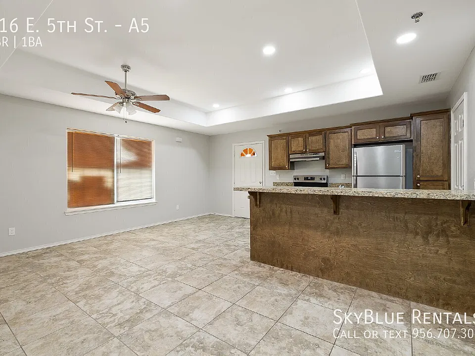 416 E 5th St #A5