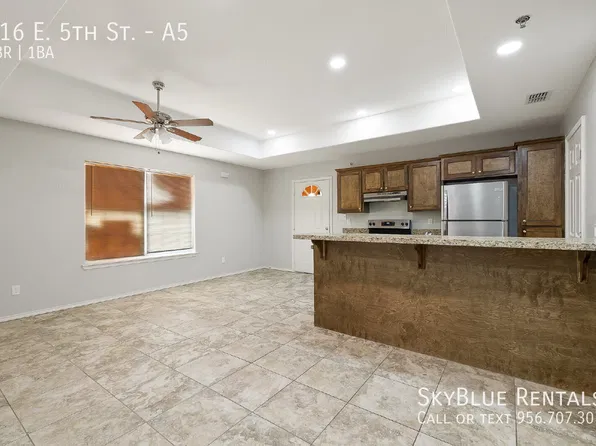 416 E 5th St, Weslaco, TX