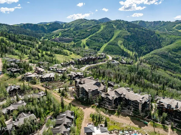 8880 Empire Club Dr #315, Park City, UT 84060