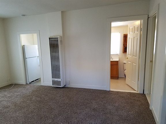 4th image of 4350 1/2 Cleveland Ave