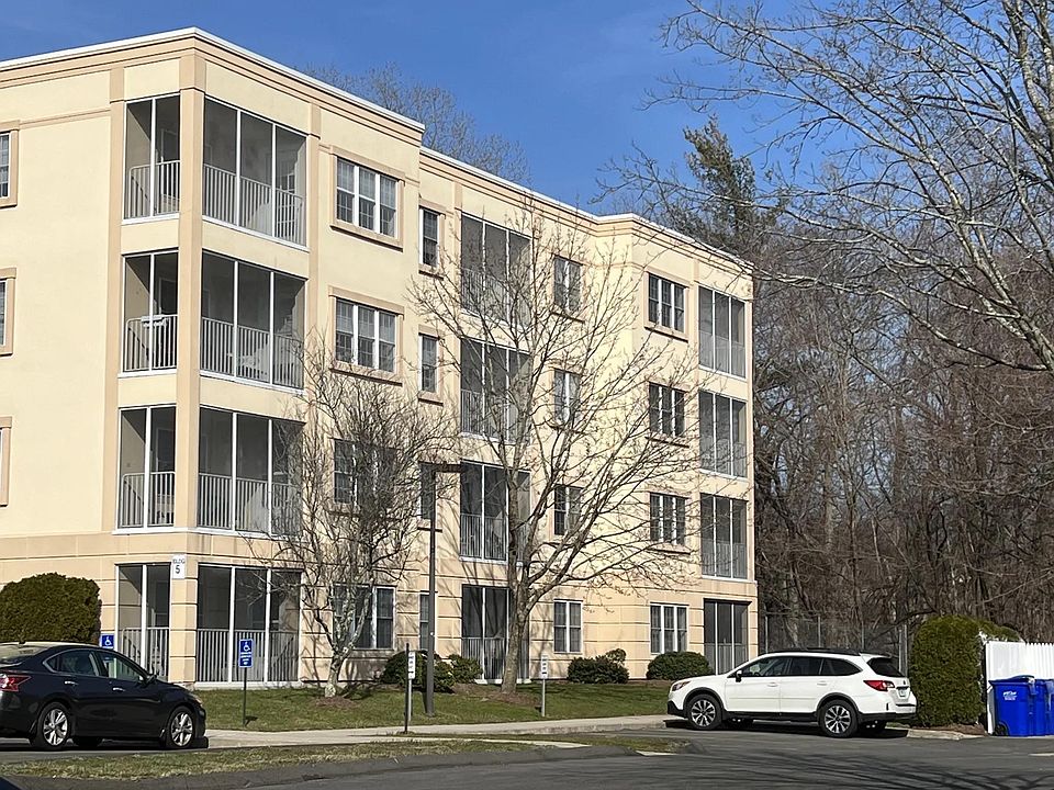 2nd image of 75 Washington Ave Building 5