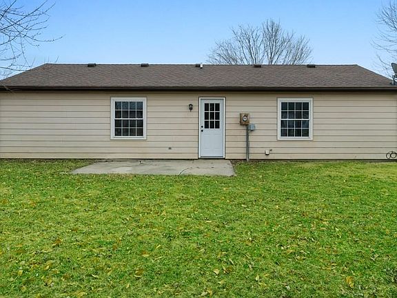 4th image of 1911 W Balsam Ct