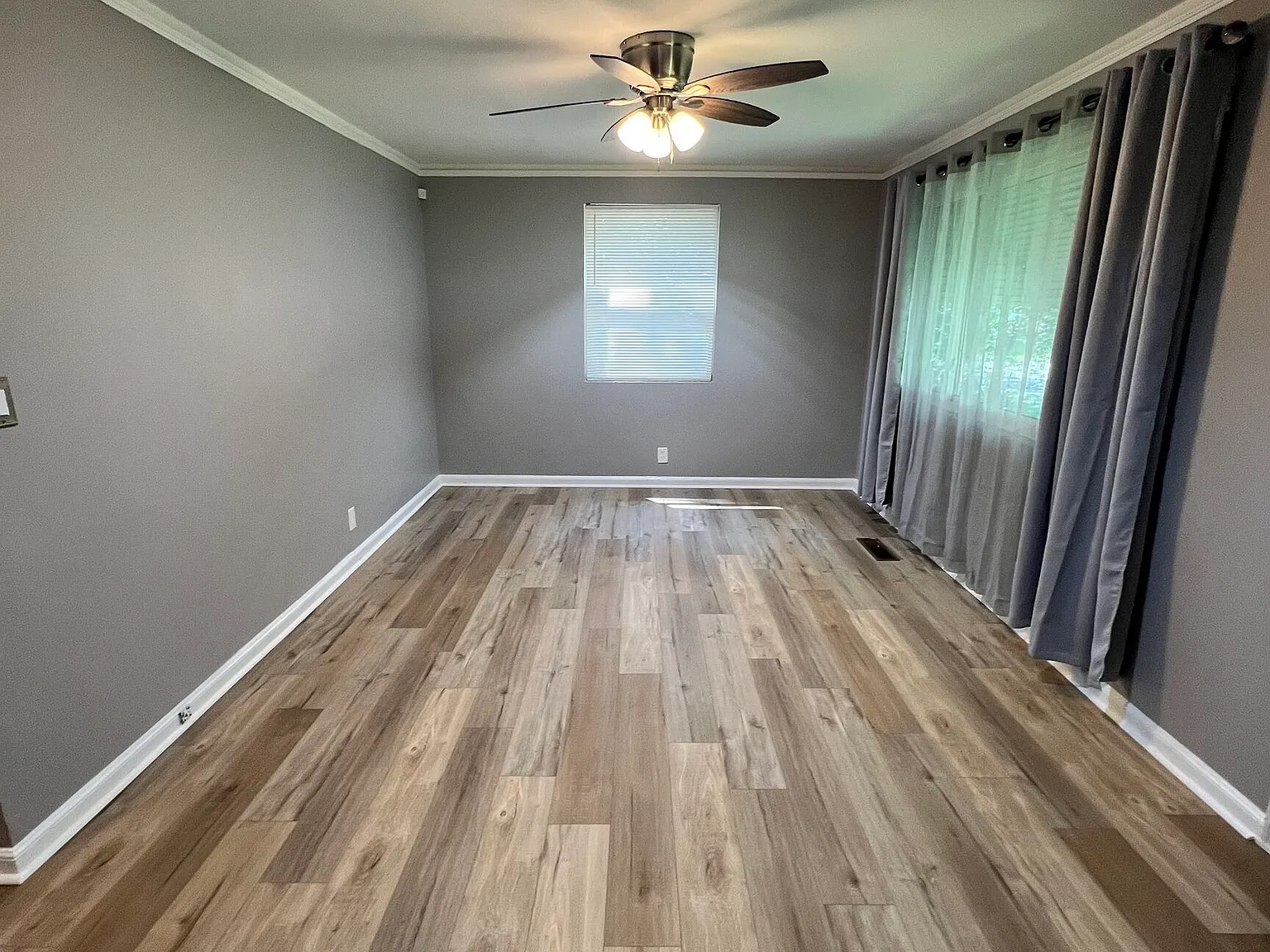 2 bed, 1.0 bath, 936 sqft, $1,495 — Photo 4