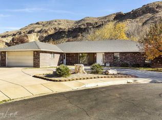 1053 S 100 W, Hurricane, UT 84737