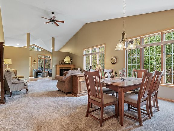 5th image of 3798 Majestic Ln