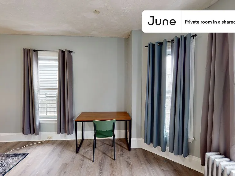 11 Islington St #A — Photo 4