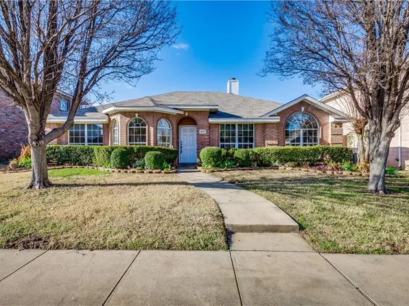 3009 Creek Valley Dr, Garland, TX 75040